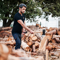 cortar leña y trocear madera